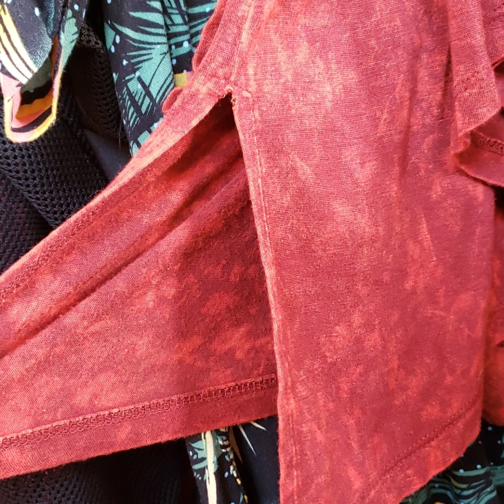 Deep Red Studded Tunic - Picture 9 of 10